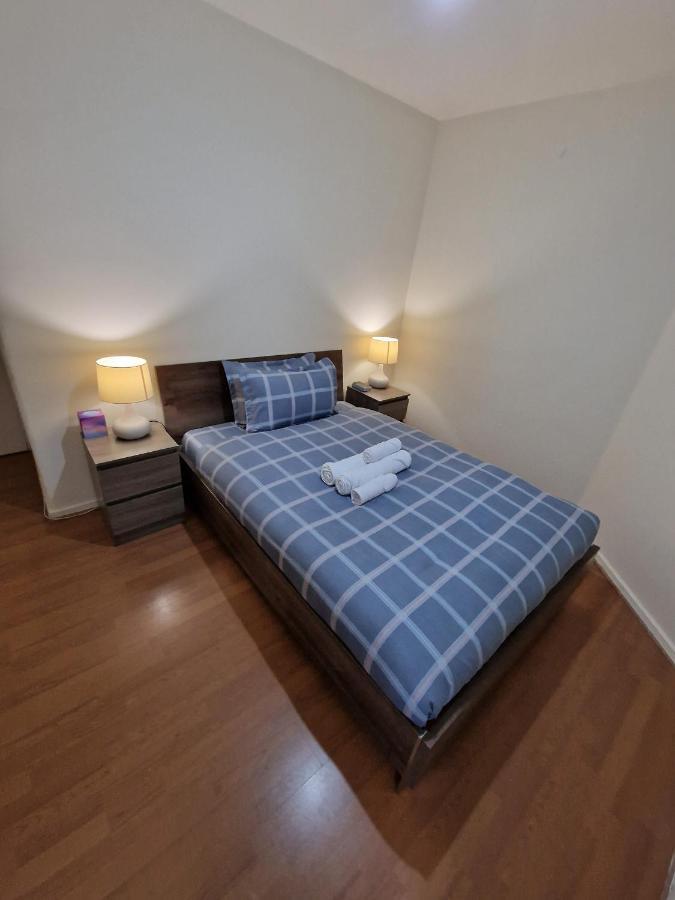 Waterloo - Zone 1 - Spacious One Bedroom Flat * Лондон