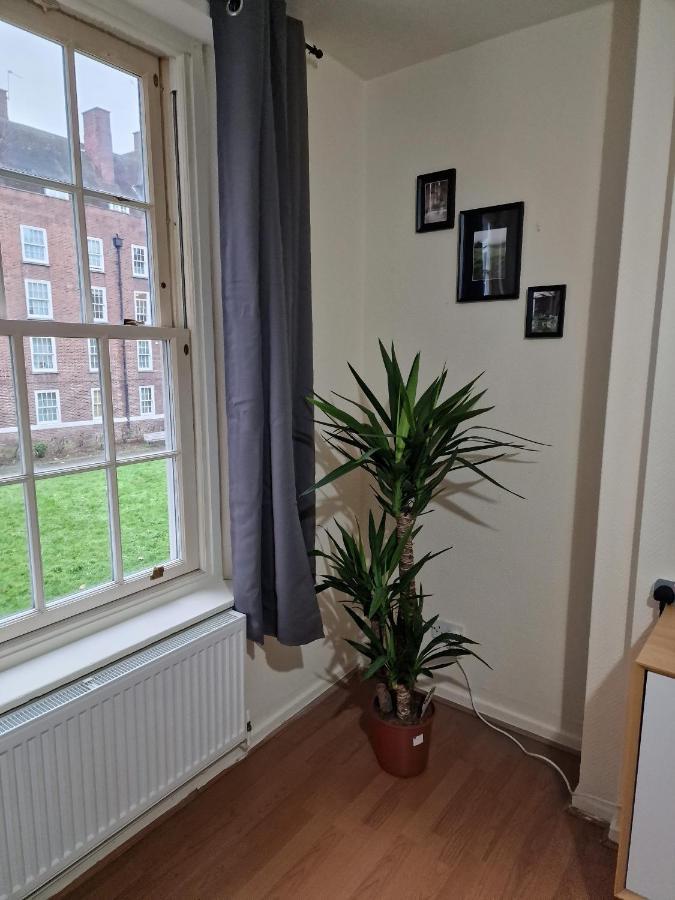 Апартаменты Waterloo - Zone 1 - Spacious One Bedroom Flat